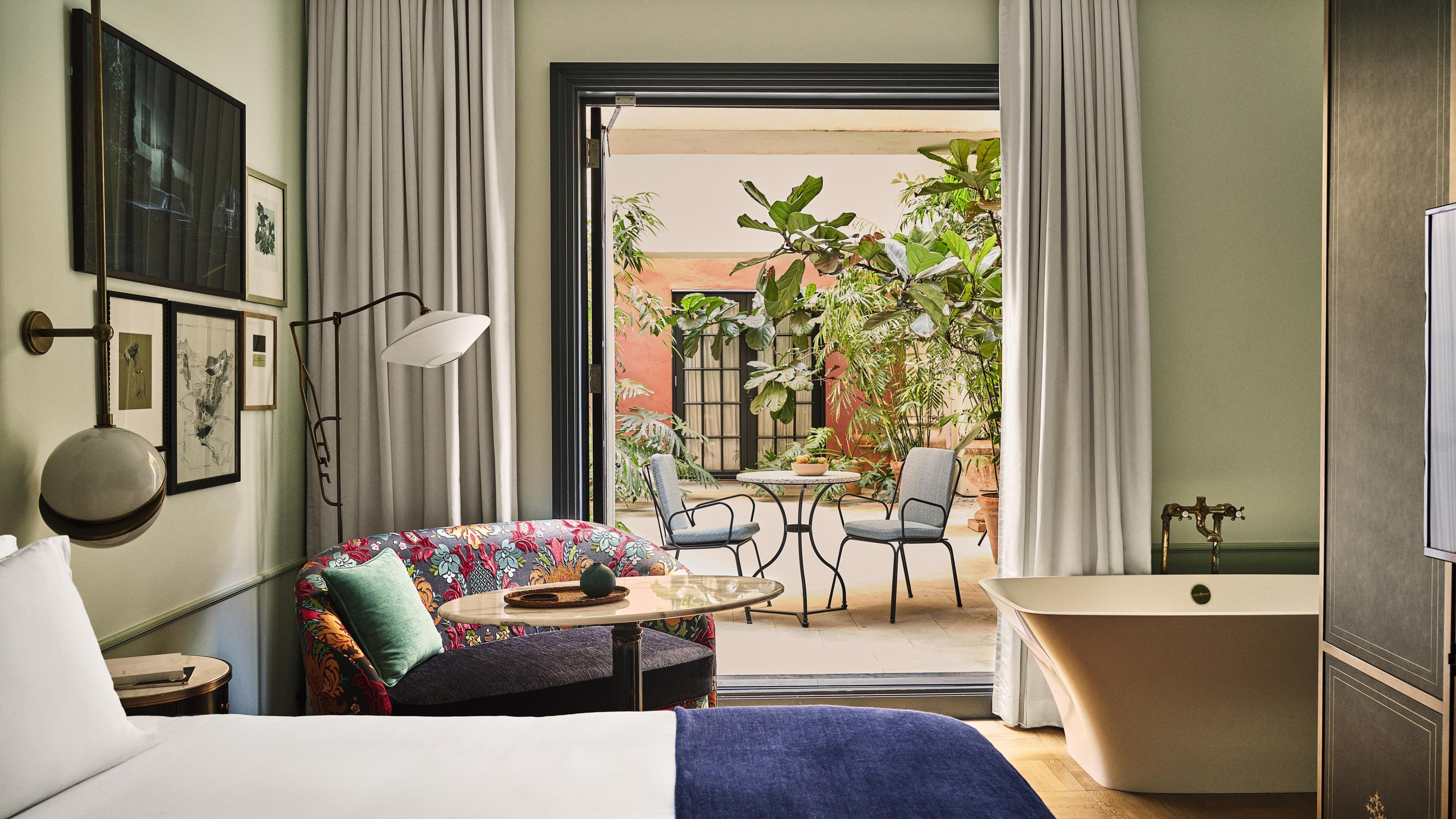 Hotel Per La, Autograph Collection 4*